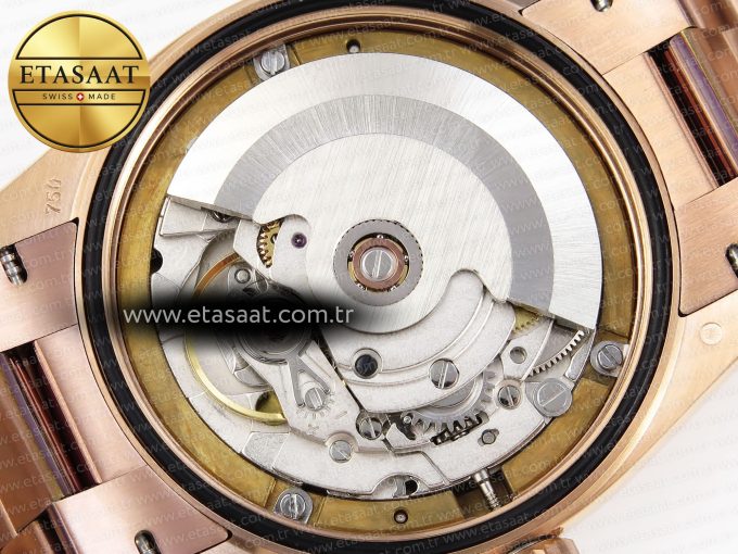DayDate 36mm RG/RG Pres Dia Green Dial RAF A2836 - Görsel 18