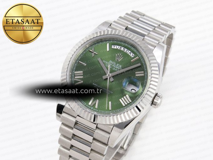 Rolex DayDate 40 GREEN ROMAN BRACELET A2836 - Görsel 2