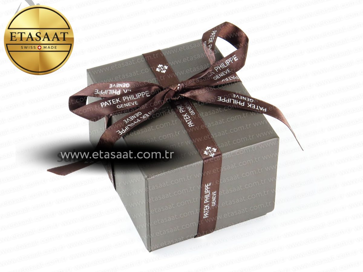 PATEK PHILIPPE VIP TRAVEL BOX WITH CARDS AND CERTIFICATE - Görsel 2