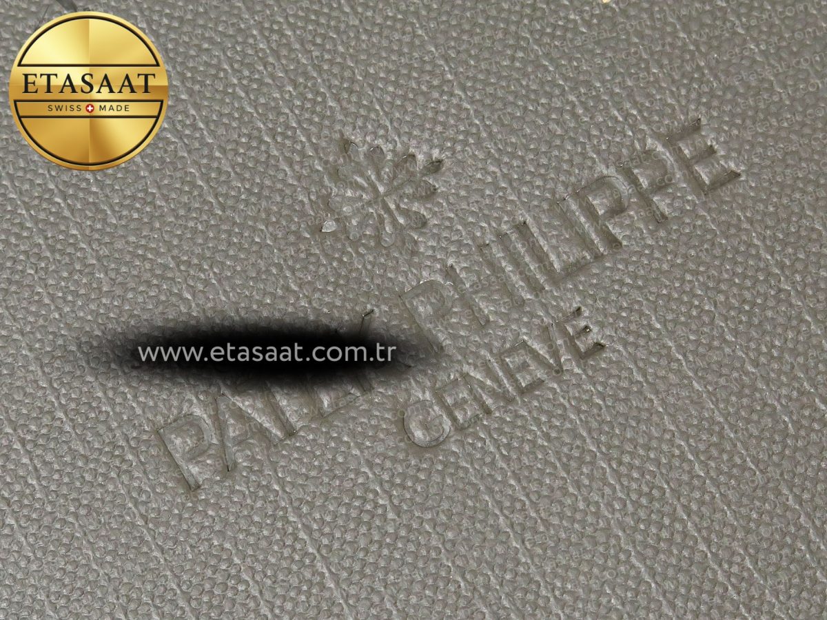 PATEK PHILIPPE VIP TRAVEL BOX WITH CARDS AND CERTIFICATE - Görsel 4