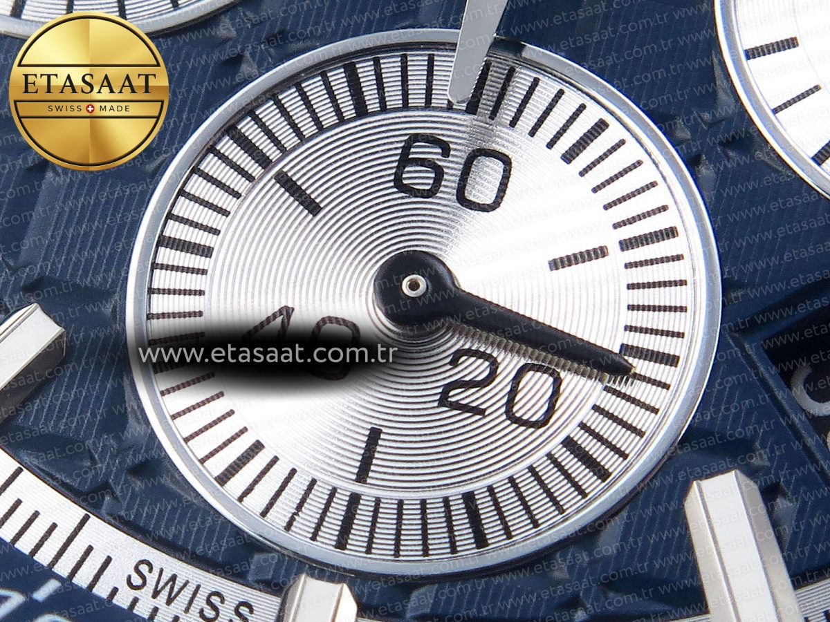 Audemars Piguet ROYAL OAK OFFSHORE 44MM BLUE/SILVER DIAL ON BLUE RUBBER STRAP A4401 - Görsel 12