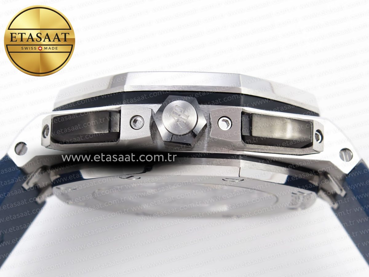 Audemars Piguet ROYAL OAK OFFSHORE 44MM BLUE/SILVER DIAL ON BLUE RUBBER STRAP A4401 - Görsel 15