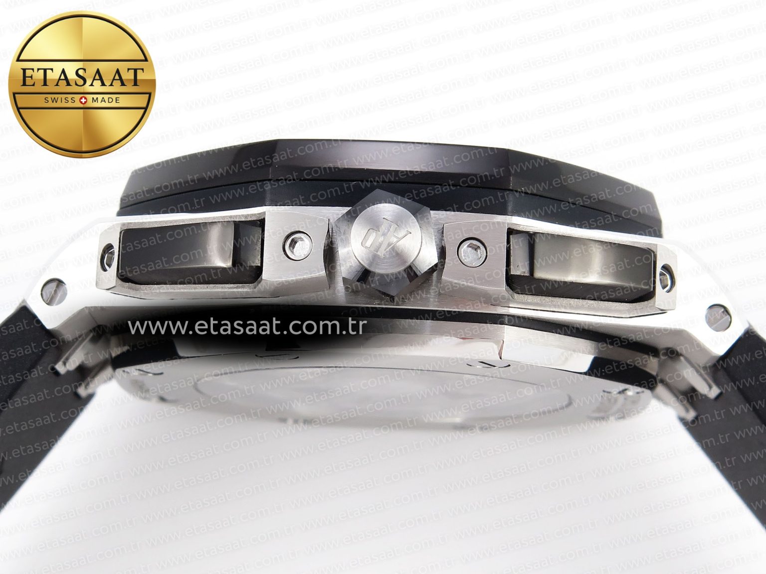Audemars Piguet ROYAL OAK OFFSHORE 44MM BLACK/SILVER DIAL ON BLACK A4401 - Görsel 16