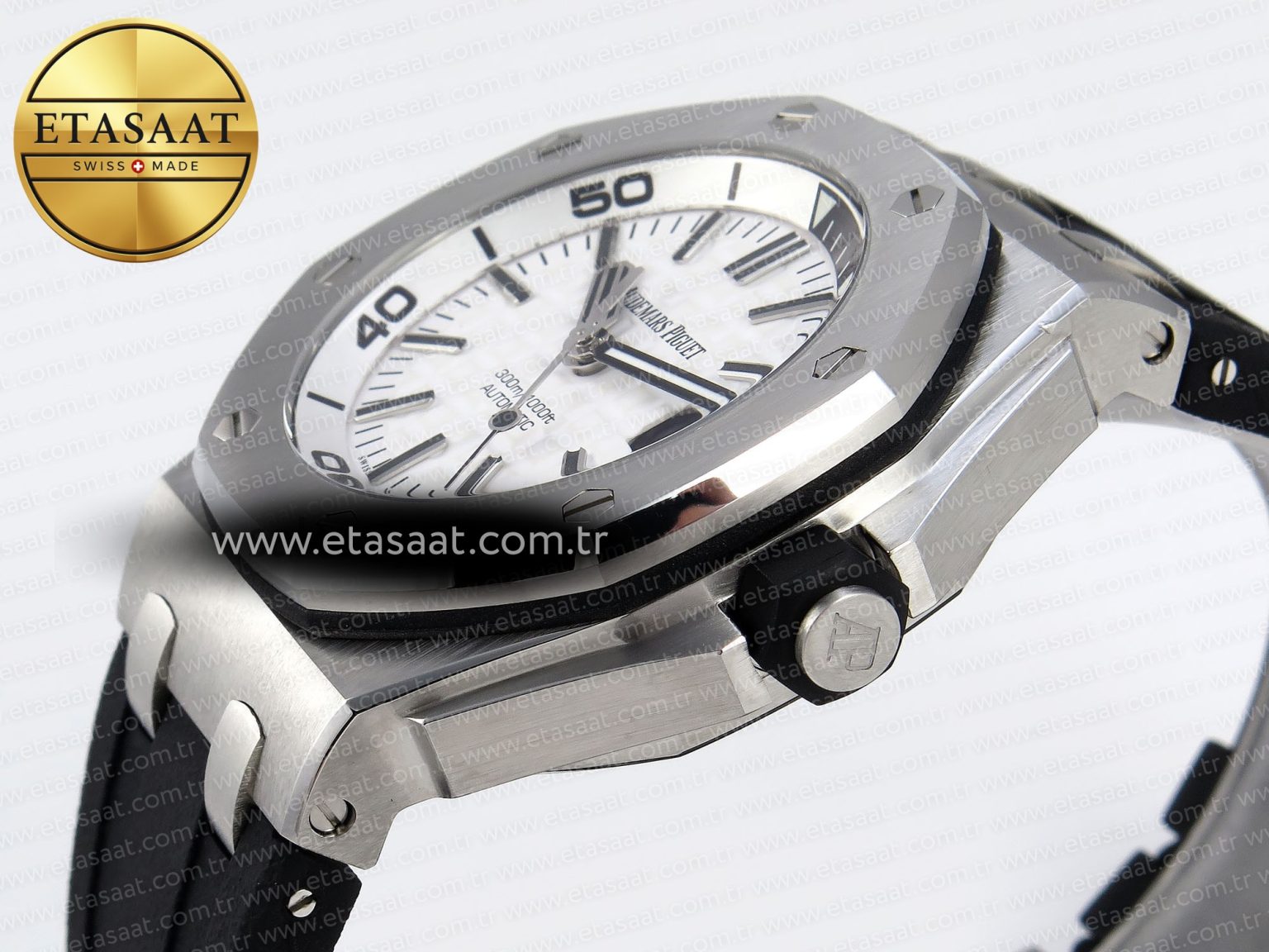 Audemars Piguet  Diver 15710 White Dial on Black SA3120 - Görsel 8