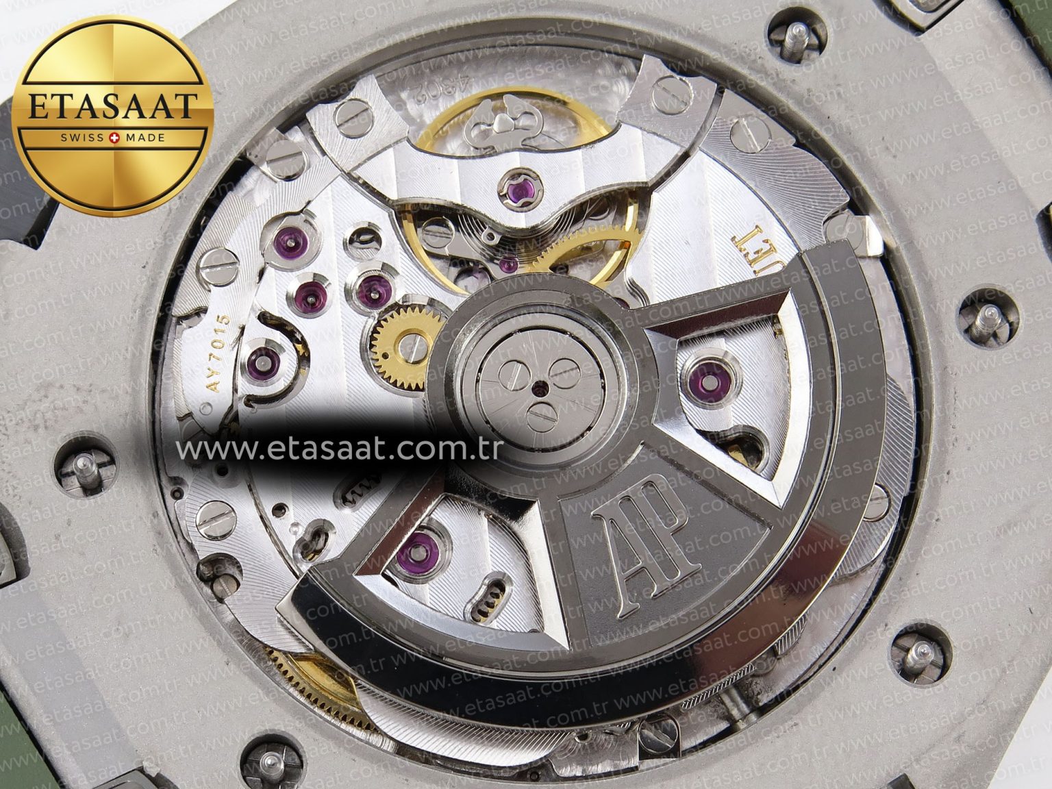 Audemars Piguet ROYAL OAK OFFSHORE DIVER 15720 GREEN DIAL ON GREEN SA4308 - Görsel 19