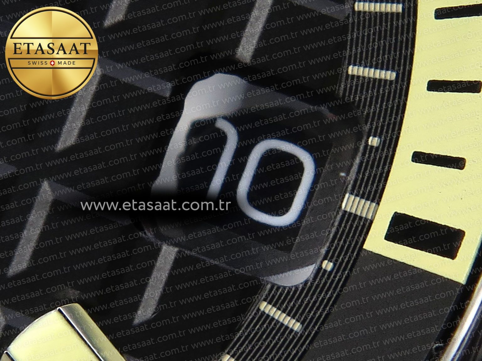 Audemars Piguet ROYAL OAK OFFSHORE DIVER 15720 BLACK DIAL ON BLACK SA4308 - Görsel 11