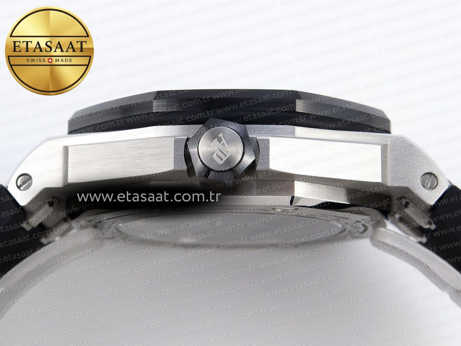 Audemars Piguet ROYAL OAK OFFSHORE DIVER 15720 BLACK DIAL ON BLACK SA4308 - Görsel 13