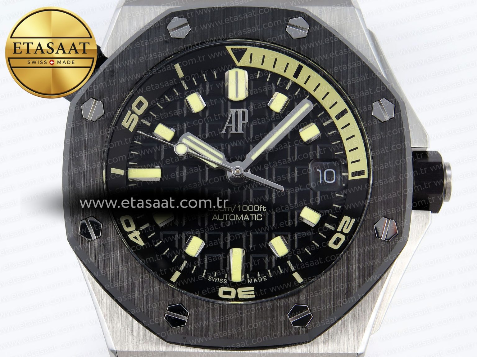 Audemars Piguet ROYAL OAK OFFSHORE DIVER 15720 BLACK DIAL ON BLACK SA4308 - Görsel 4