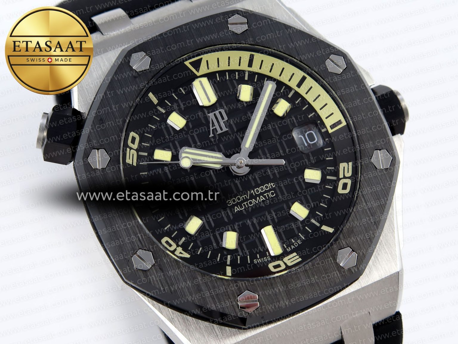 Audemars Piguet ROYAL OAK OFFSHORE DIVER 15720 BLACK DIAL ON BLACK SA4308 - Görsel 5