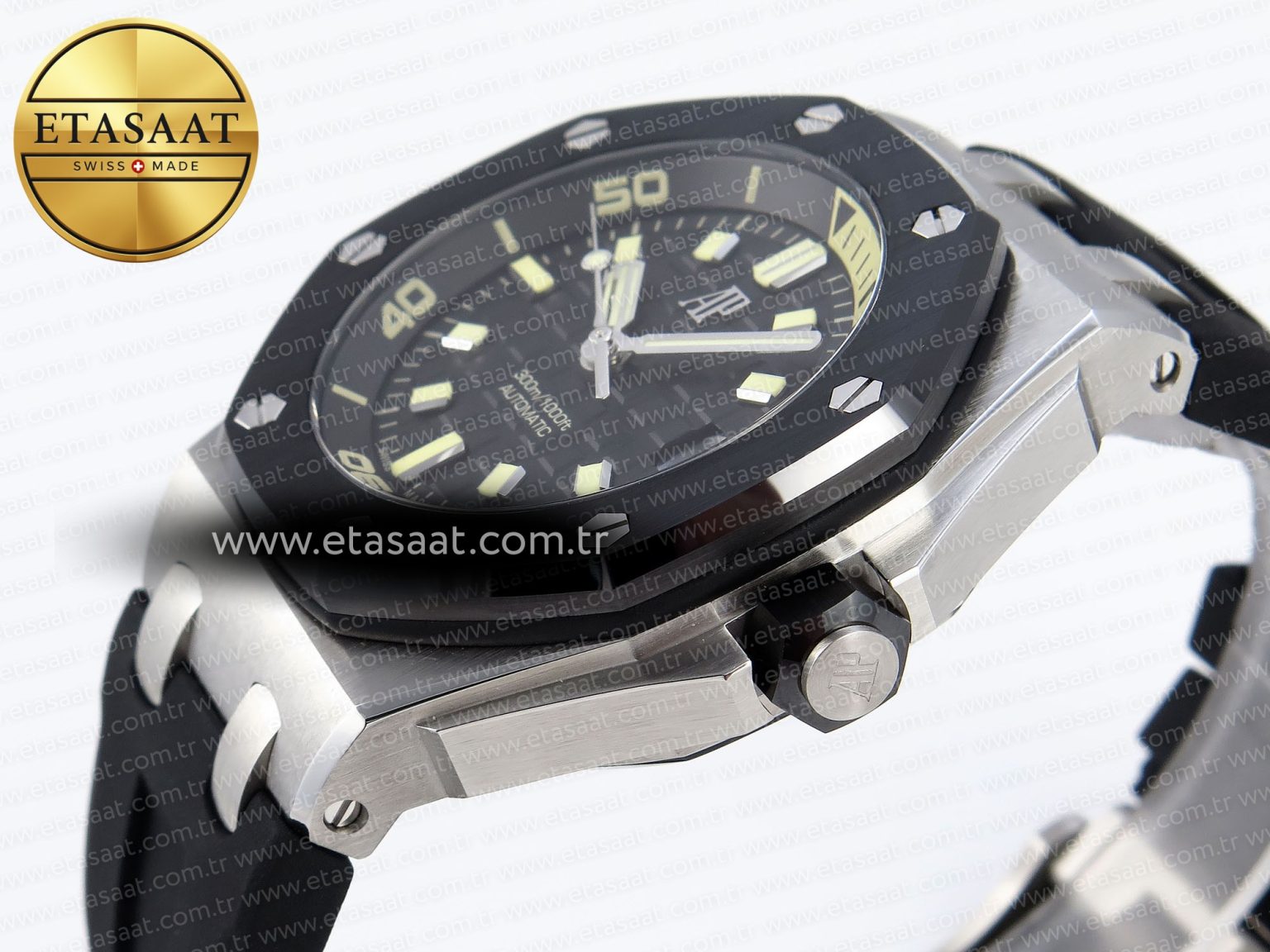 Audemars Piguet ROYAL OAK OFFSHORE DIVER 15720 BLACK DIAL ON BLACK SA4308 - Görsel 8