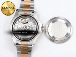 Yacht-Master 126621 40mm RG/SS Black Dial C+S VR3235 - Görsel 18