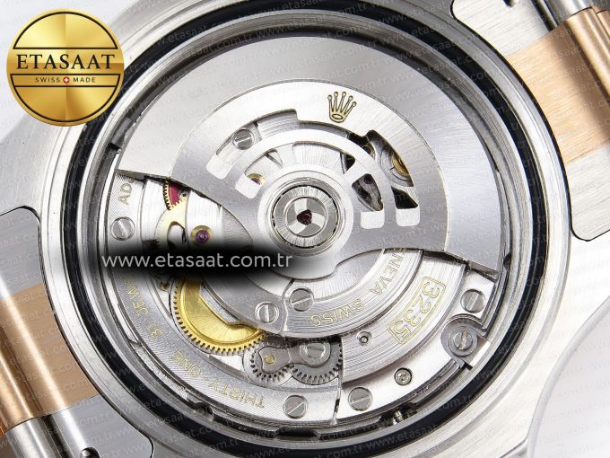 Yacht-Master 126621 40mm RG/SS Black Dial C+S VR3235 - Görsel 19