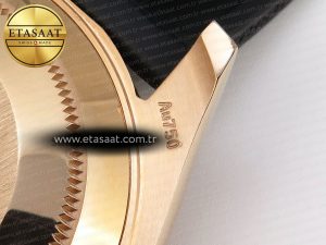 Yacht-Master 126655 C+SF Best Edition Black Ceramic Bezel on Oysterflex Strap VR3235 - Görsel 24