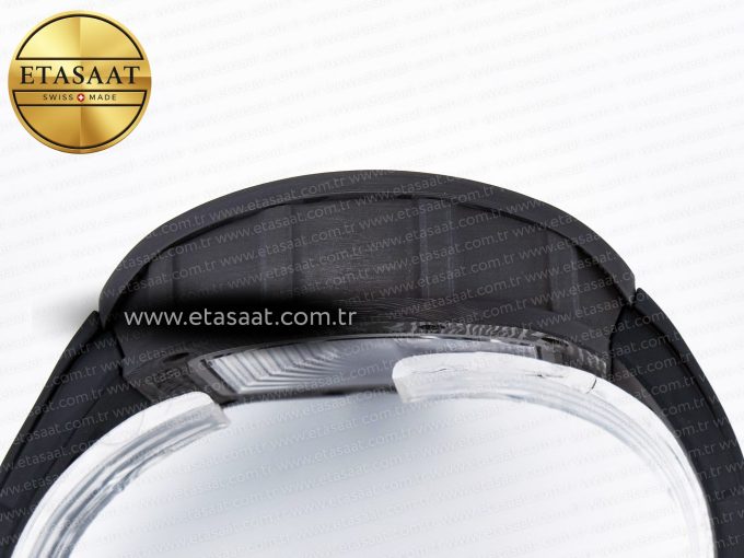 7RM055 Ti/NTPT UOKF 1:1 Best Edition White/Red Inner Bezel White Crown on Black Rubber Strap RMUL2 Super Clone - Görsel 13