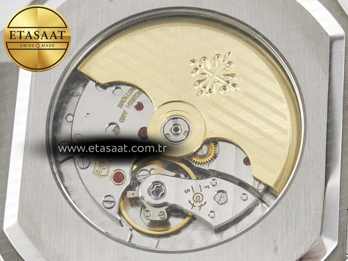 Patek Philippe Cubitus 5821 Green Dial on SS A330 - Görsel 21