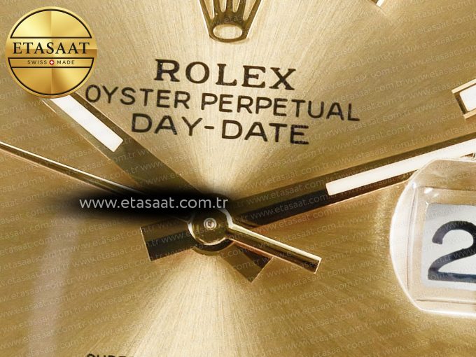 Day Date 40 228238 ARF 904L Steel Gold Stick Dial on President Bracelet VR3255 - Görsel 11