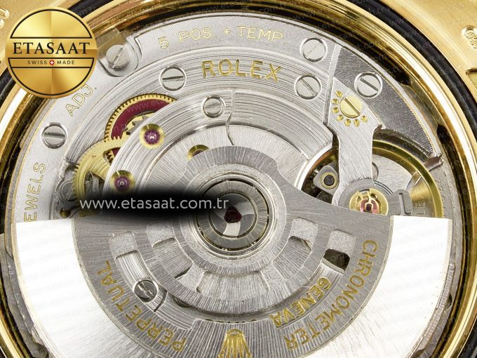 Day Date 40 228238 ARF 904L Steel Gold Stick Dial on President Bracelet VR3255 - Görsel 22