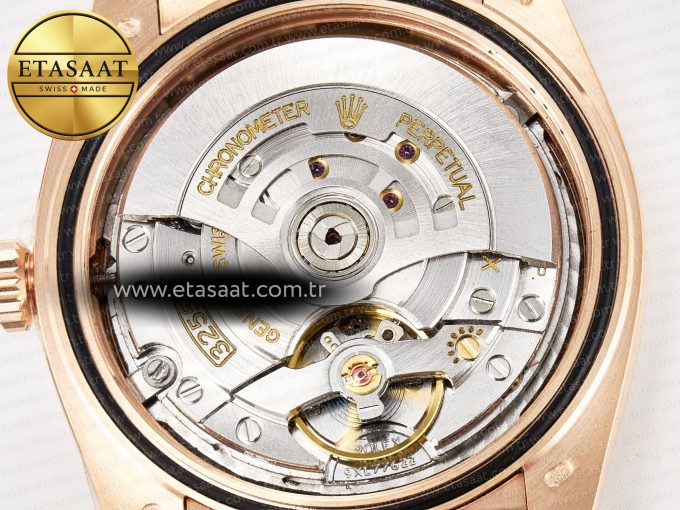 Day Date 40 RG 228235 ARF 1:1 Best Edition Black Roman Dial on President Bracelet VR3255 - Görsel 20