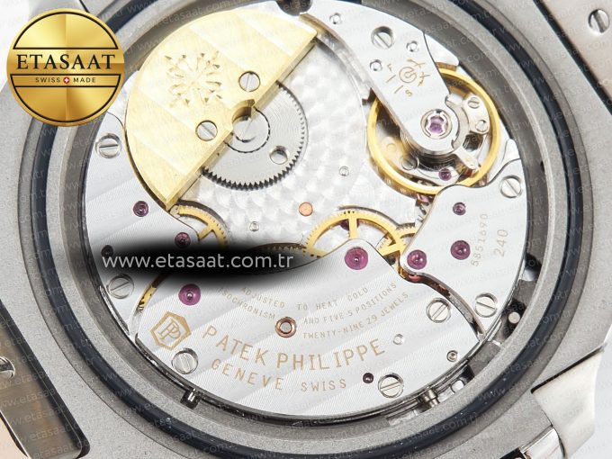 Nautilus 5712 SS PPF 1:1 Best Edition Blue Dial on Black Leather Strap A240 Super Clone V2 - Görsel 21