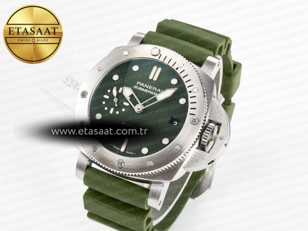 PAM1055 Luminor Submersible 42mm Verde Militare VSF 1:1 Best Edition on Green Rubber Strap P.900 Clone