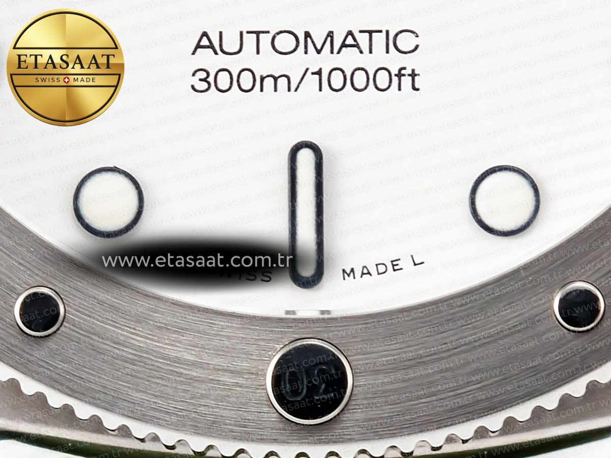 PAM1226 V SS TTF 1:1 Best Edition on Green Rubber Strap P900 - Görsel 13