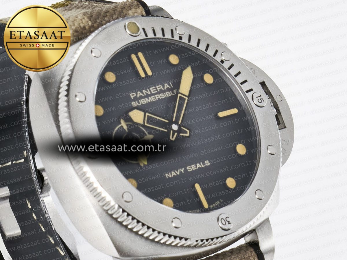 PAM1518 Submersible 44mm VSF 1:1 Best Edition Gray Ombre Dial on Camouflage Strap P900 - Görsel 5