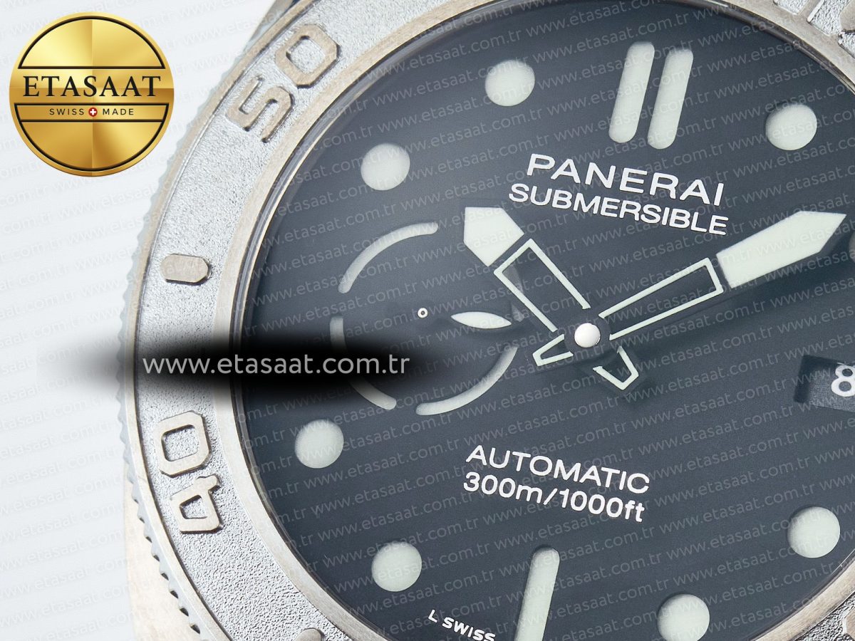 PAM984 Mike Horn Submersible VSF 1:1 Best Edition Black Dial on Black Nylon Strap P.9010 Clone - Görsel 10