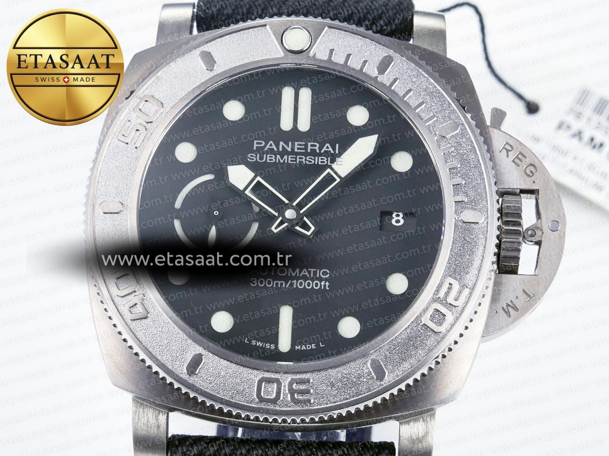 PAM984 Mike Horn Submersible VSF 1:1 Best Edition Black Dial on Black Nylon Strap P.9010 Clone - Görsel 4