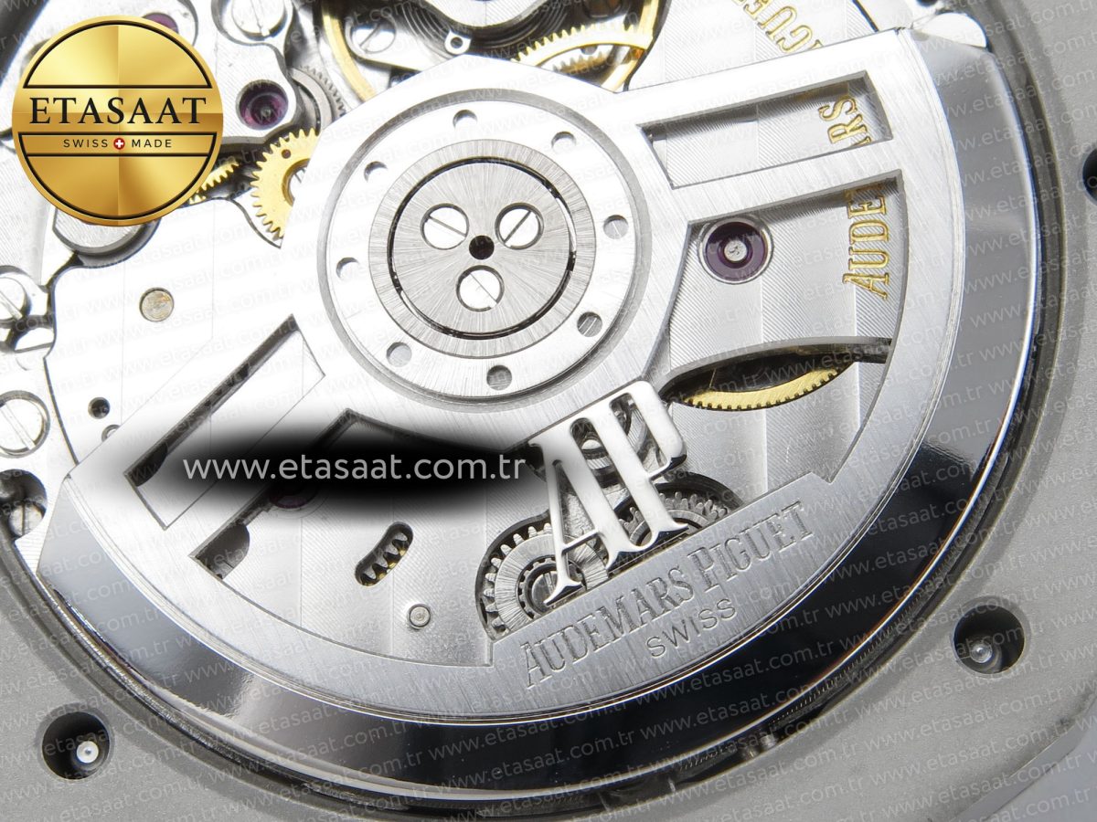 Audemars Piguet Royal Oak Ice Blue Crystal Dial on SS SA4302 - Görsel 15