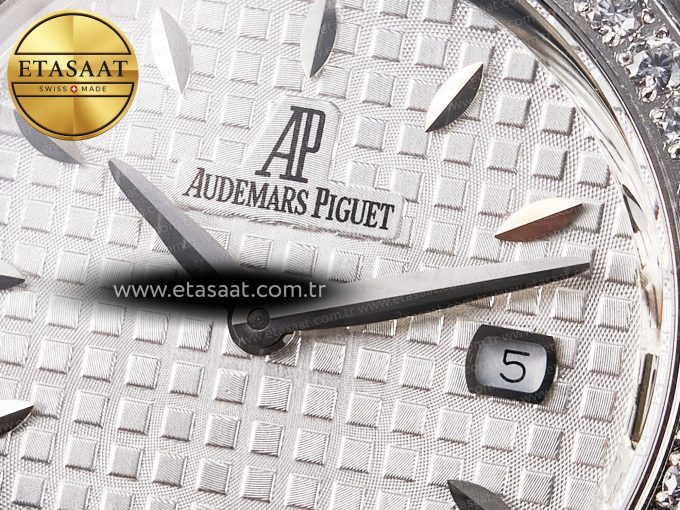 Royal Oak Offshore Ladies 33mm SS DRF Best Edition White Dial Diamonds Bezel on White Rubber Strap ETA Quartz - Görsel 10